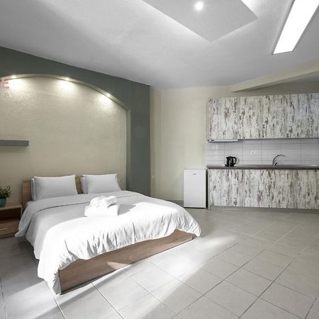 Bauhaus Apartment Солун Екстериор снимка