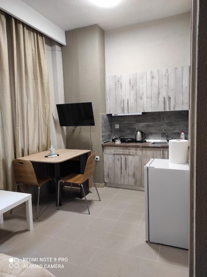 Bauhaus Apartment Солун Екстериор снимка